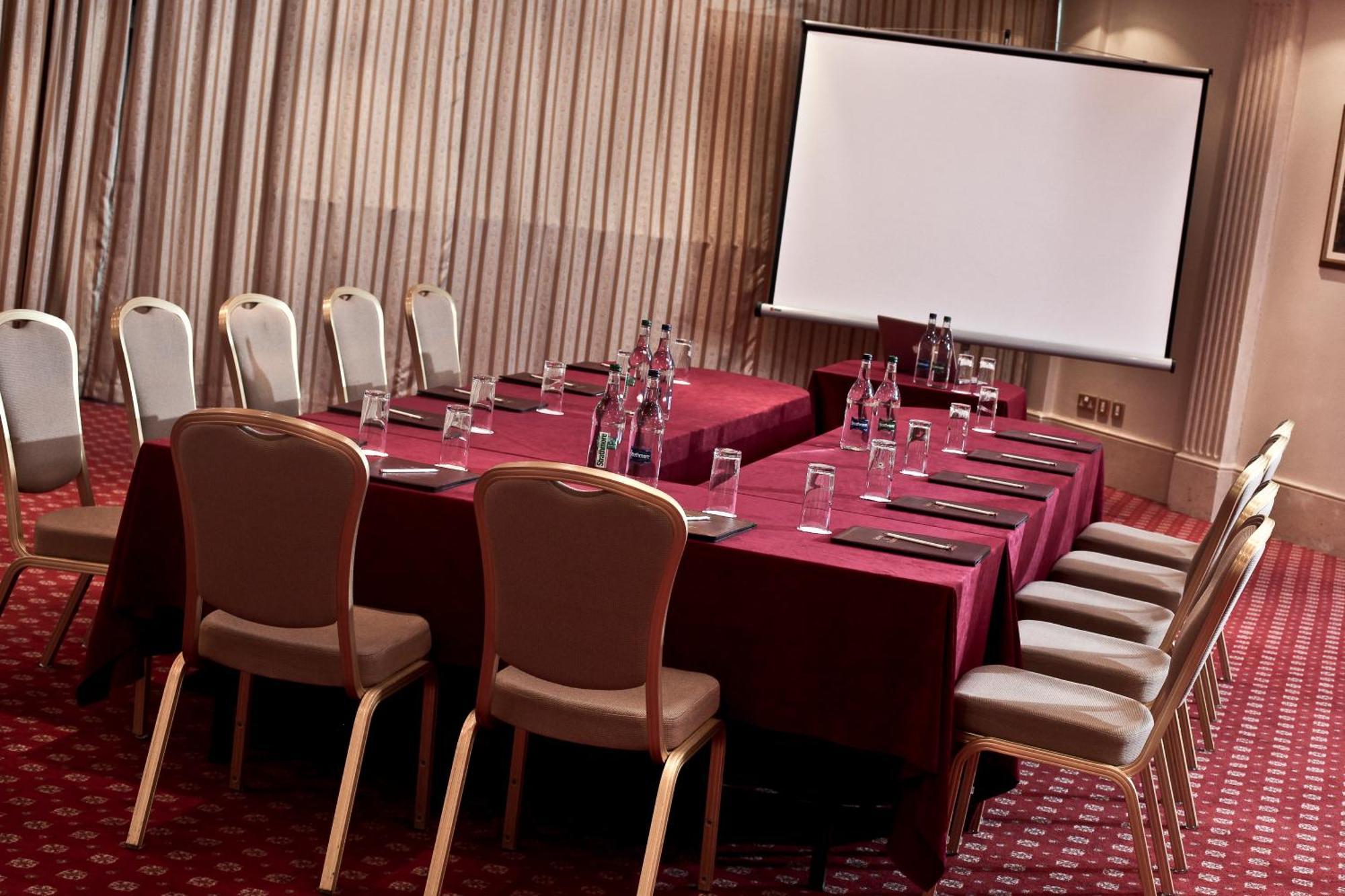 The Casa Hotel, Sure Hotel Collection By Best Western Yateley Exterior photo