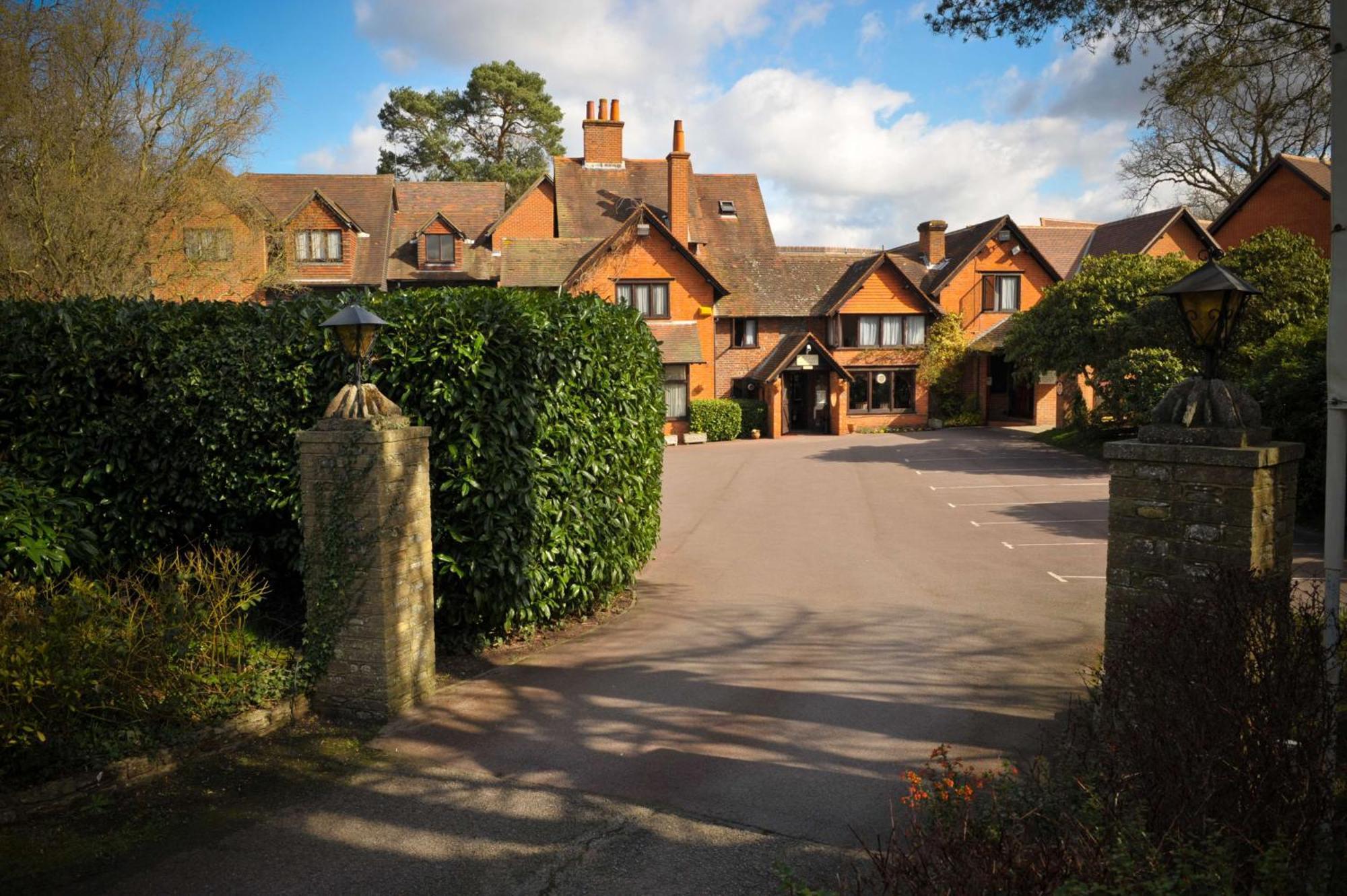 The Casa Hotel, Sure Hotel Collection By Best Western Yateley Exterior photo