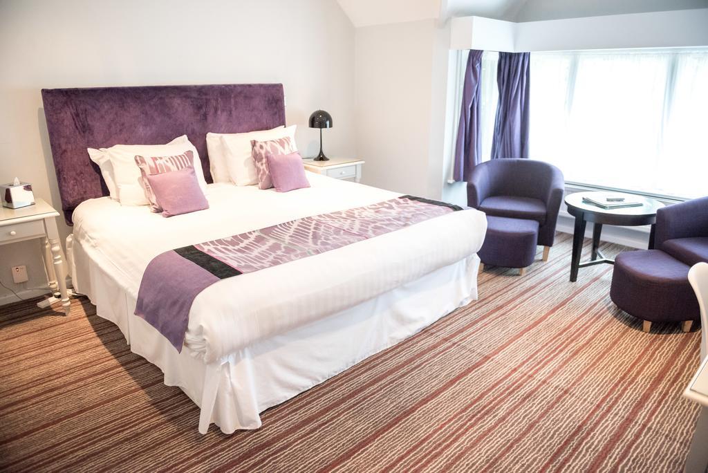 The Casa Hotel, Sure Hotel Collection By Best Western Yateley Room photo