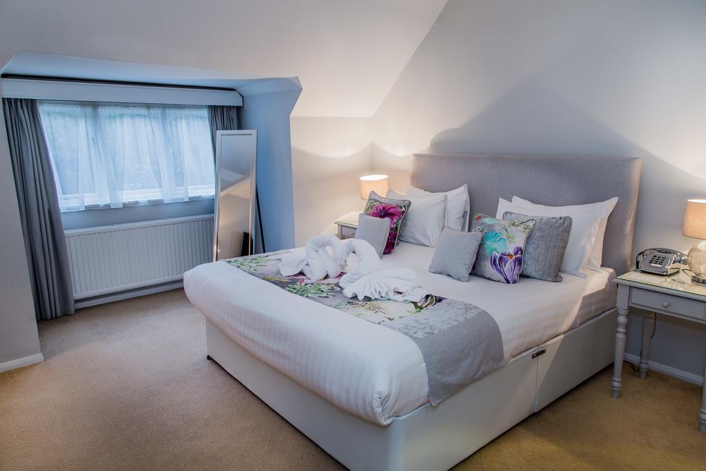 The Casa Hotel, Sure Hotel Collection By Best Western Yateley Exterior photo